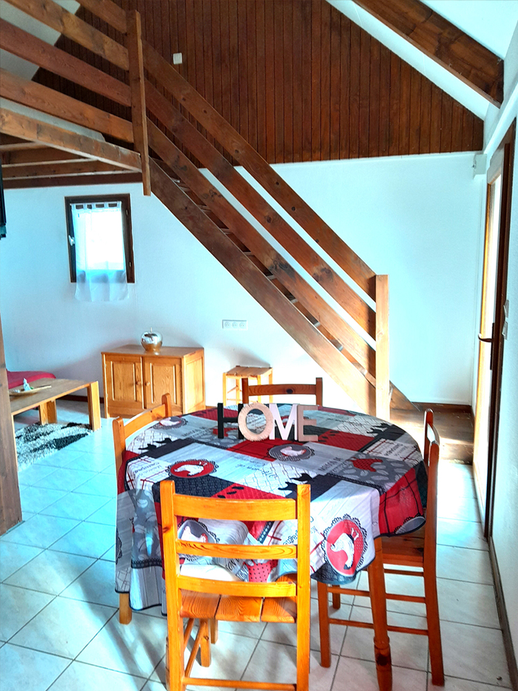 Location de gîtes, Gite de groupe dans le Cantal (15)